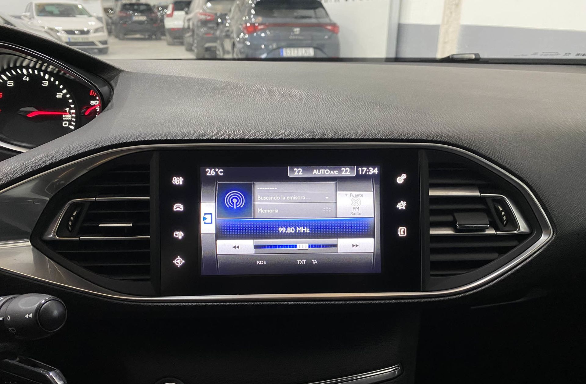 Peugeot 308 PureTech 130 Style EAT6 - foto 36
