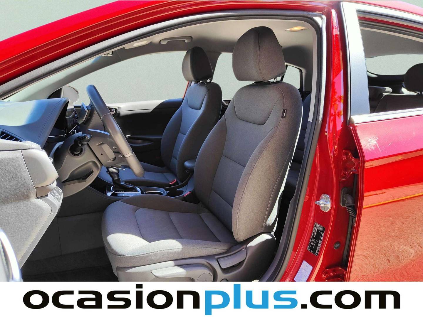 Foto asientos delanteros Hyundai IONIQ Hyundai Ioniq 1.6 GDI HEV Tecno DCT (141 CV)