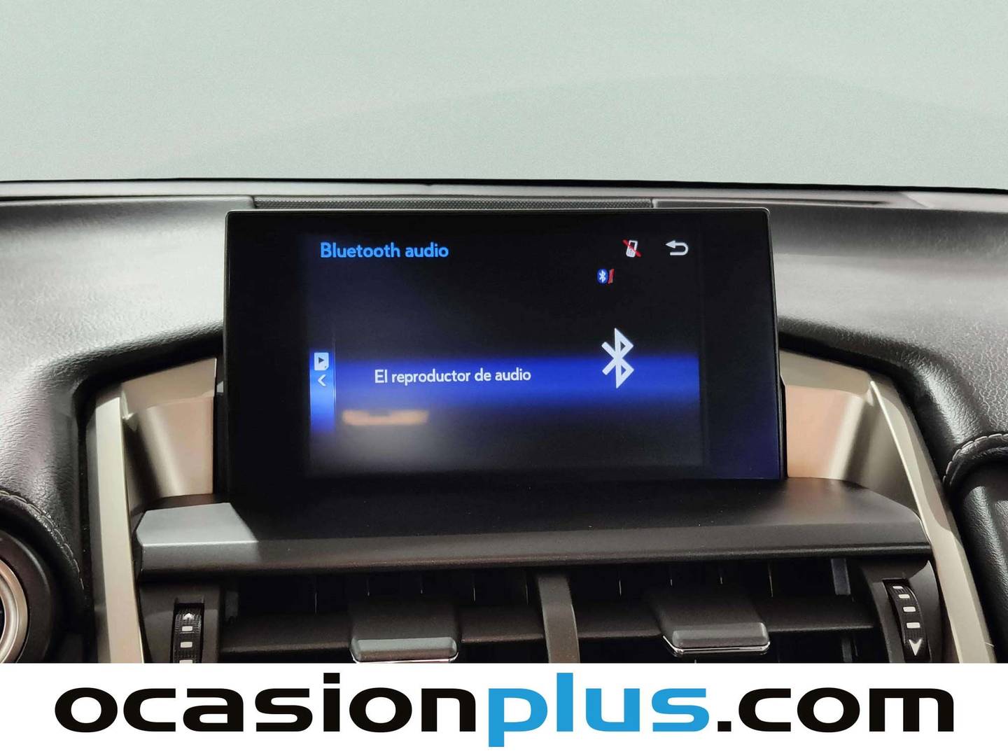 Foto Lexus NX Lexus NX 300h Corporate 2WD (197 CV)