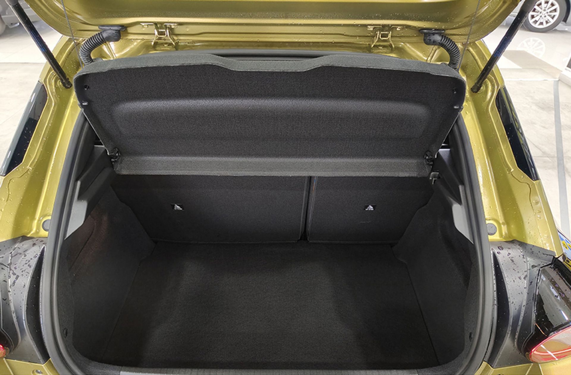 Lancia Ypsilon Hybrid - foto 14