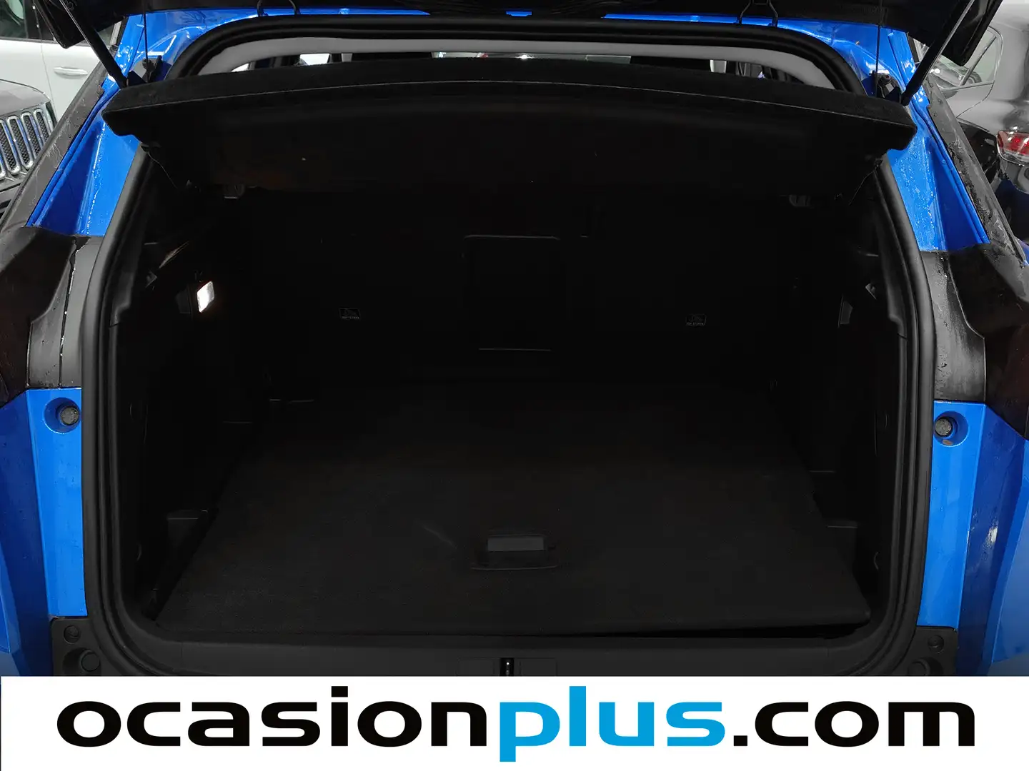 Foto Peugeot 3008 Peugeot 3008 1.5 BlueHDi S&S Active Pack EAT8 (130 CV)