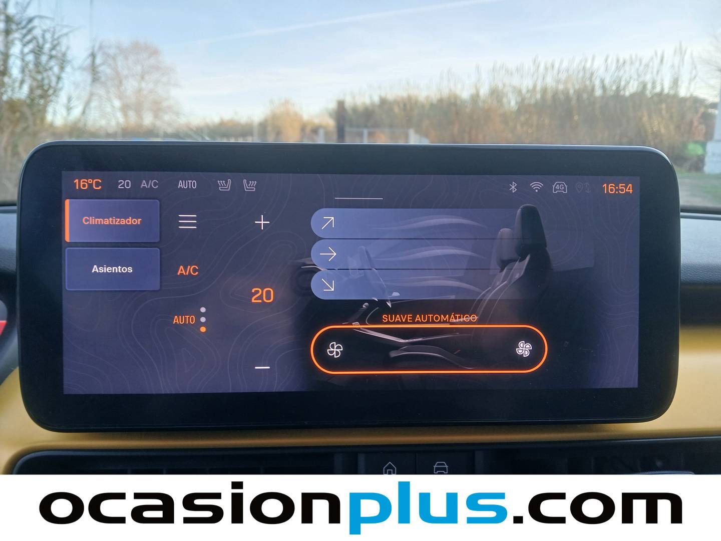 Foto Jeep Avenger Jeep Avenger 1.2 G Summit (100 CV)