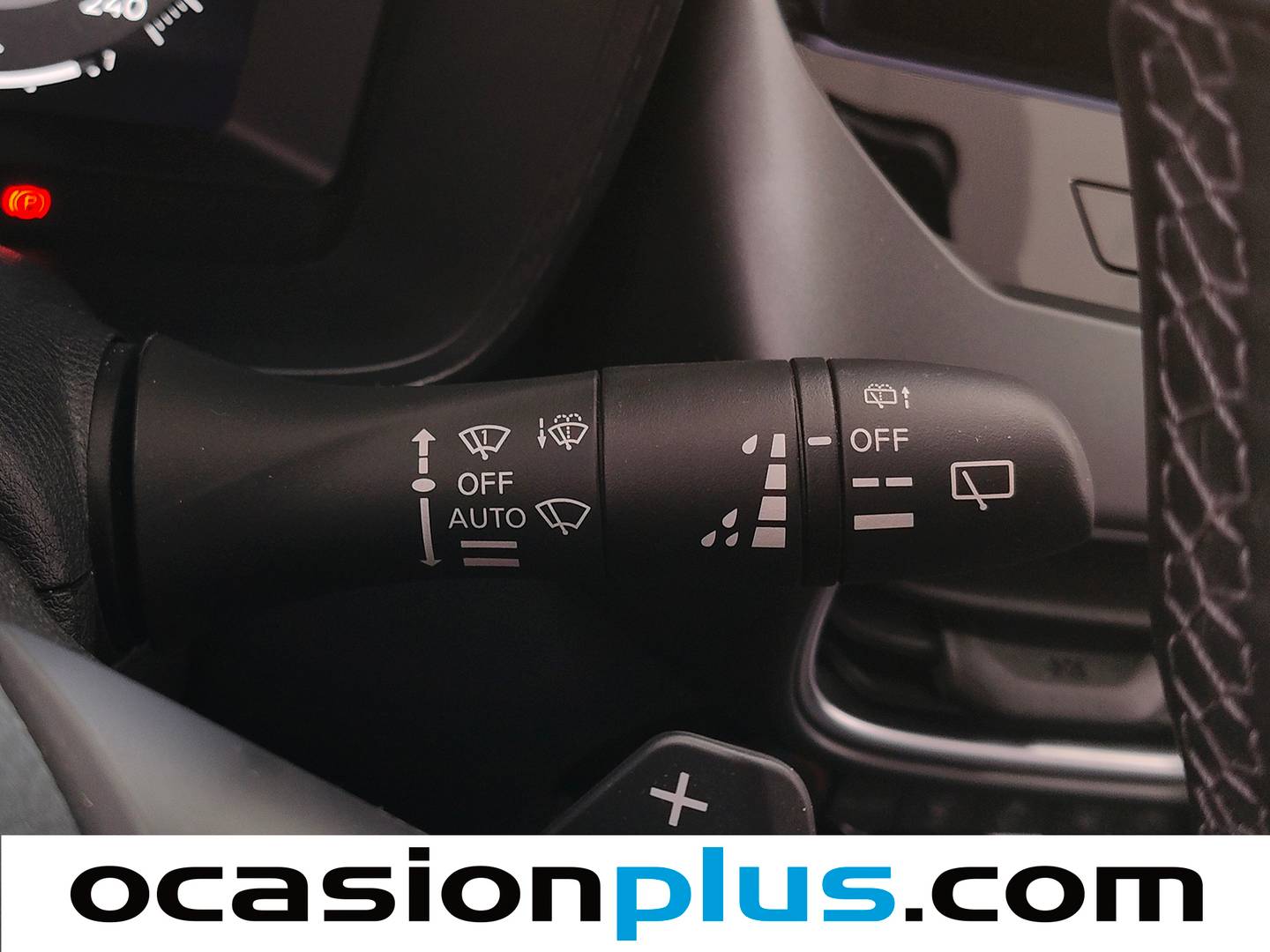 Foto Nissan JUKE Nissan Juke DIG-T N-Connecta 4x2 DCT (114 CV)