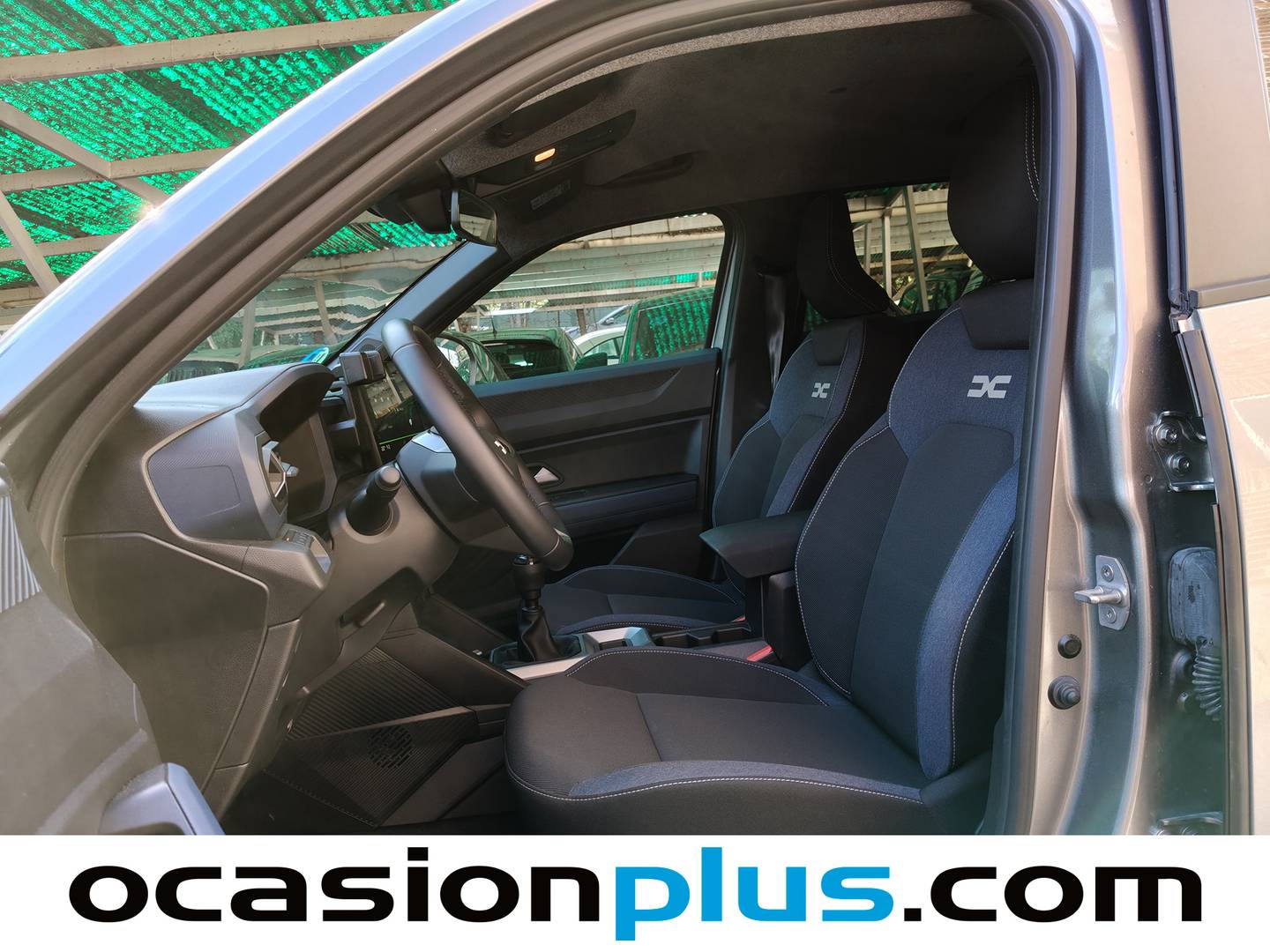 Foto asientos delanteros Dacia Duster Dacia Duster TCE 48v 4X2 (130 CV)