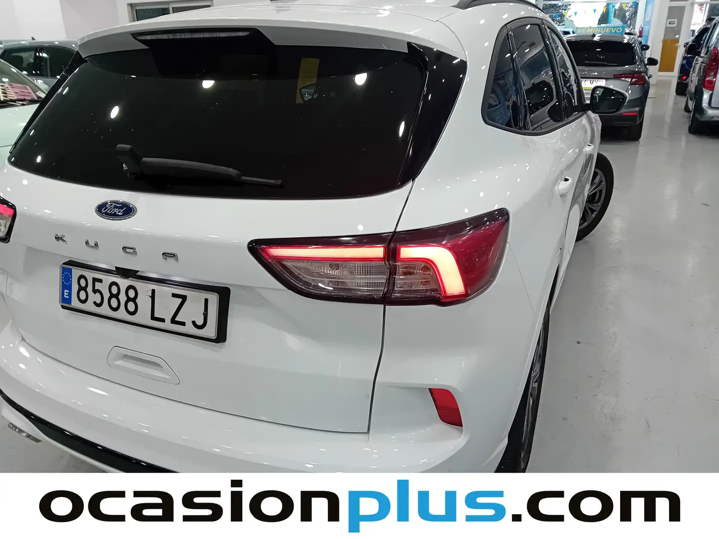 Foto Ford Kuga Ford Kuga 1.5 EcoBlue ST-Line (120 CV)