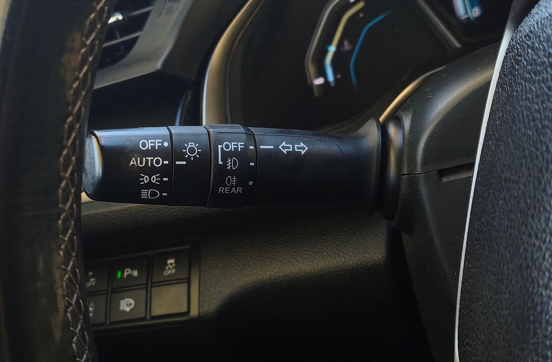 Honda Civic 1.0 I-VTEC Turbo Elegance Navi - foto 29