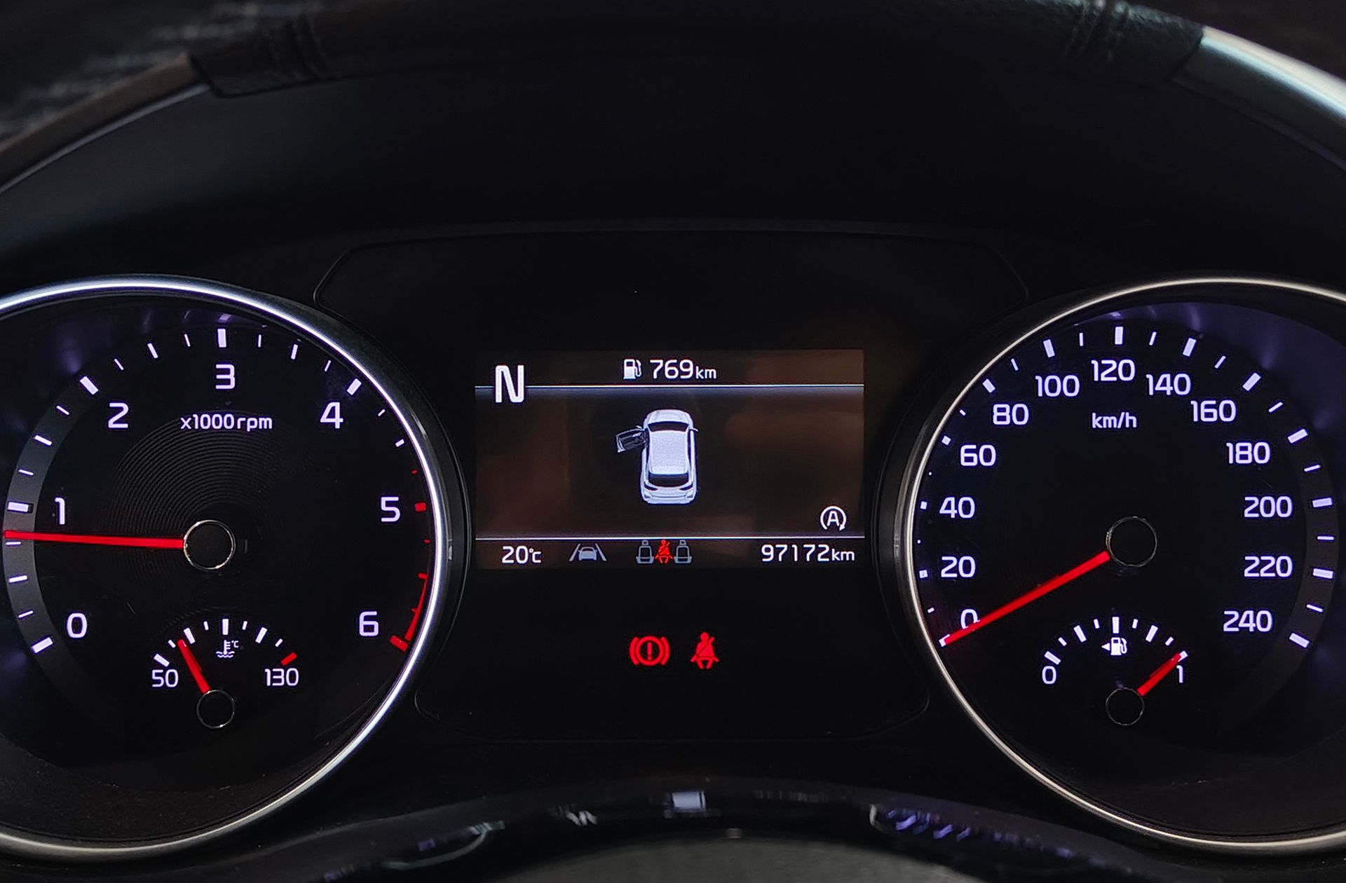 Kia Ceed 1.6 MHEV iMT Drive - foto 31