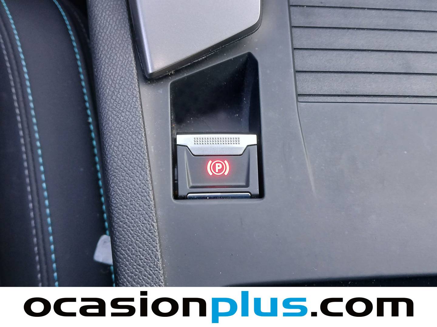 Foto Peugeot 308 Peugeot 308 Allure Hybrid eDCS6 (145 CV)