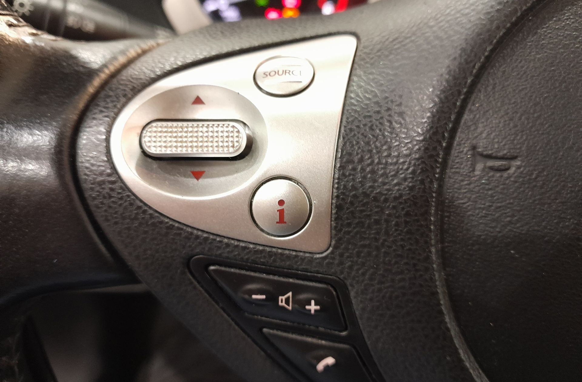 Nissan Juke dCi 110 N-Connecta - foto 25