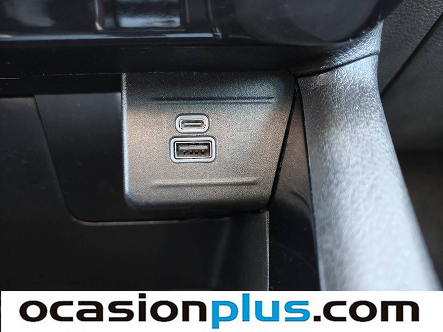 Foto Jeep Compass Jeep Compass 1.3 Gse T4 Longitude FWD MT (130 CV)