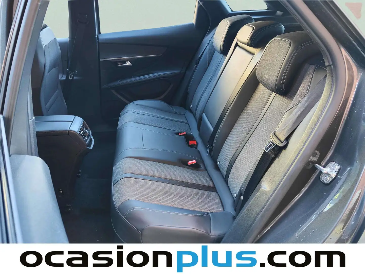 Foto Peugeot 3008 Hybrid Peugeot 3008 Hybrid 300 Allure Pack e-EAT8 (300 CV)