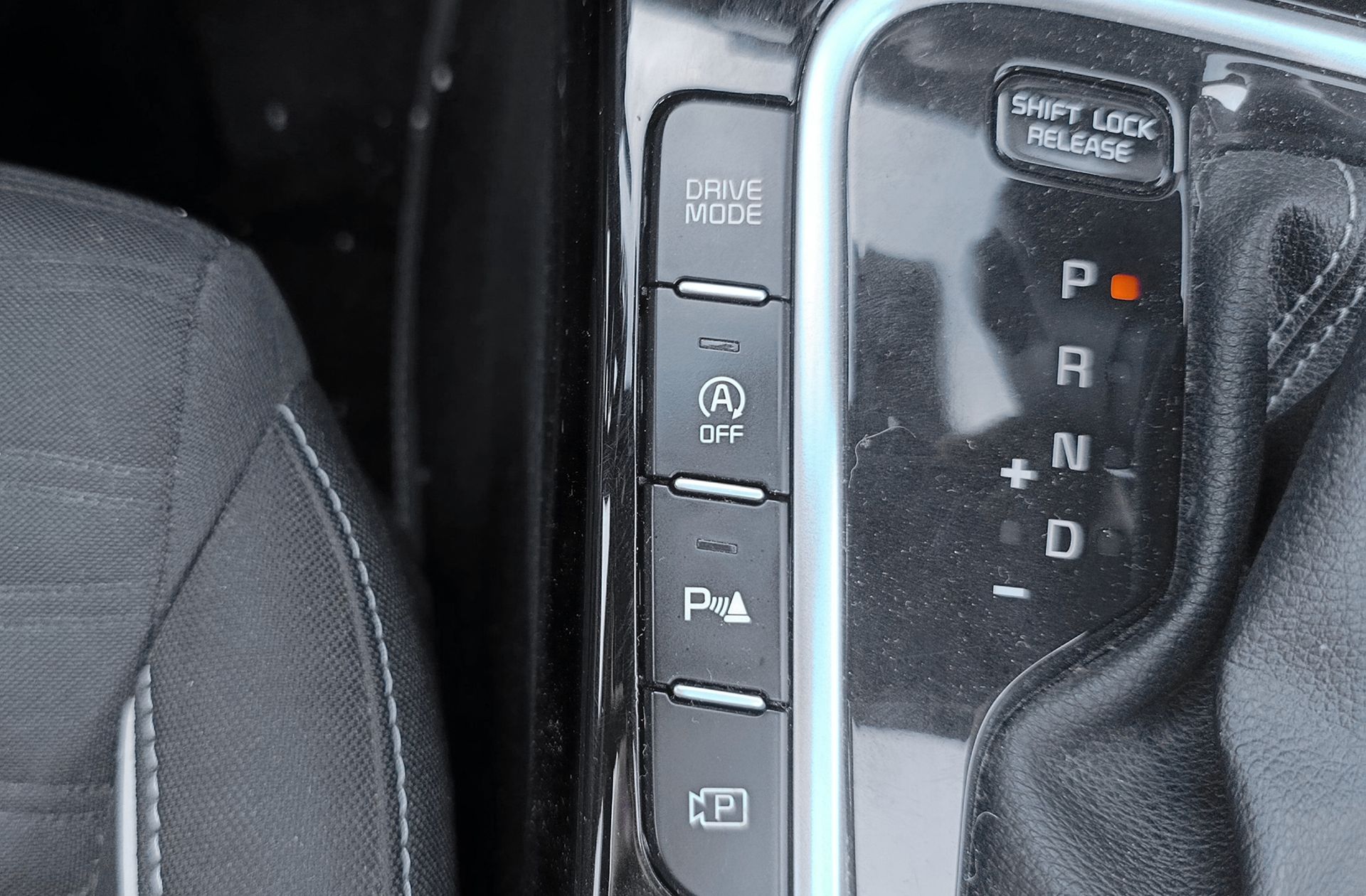 Kia Ceed 1.5 MHEV GT Line DCT - foto 11