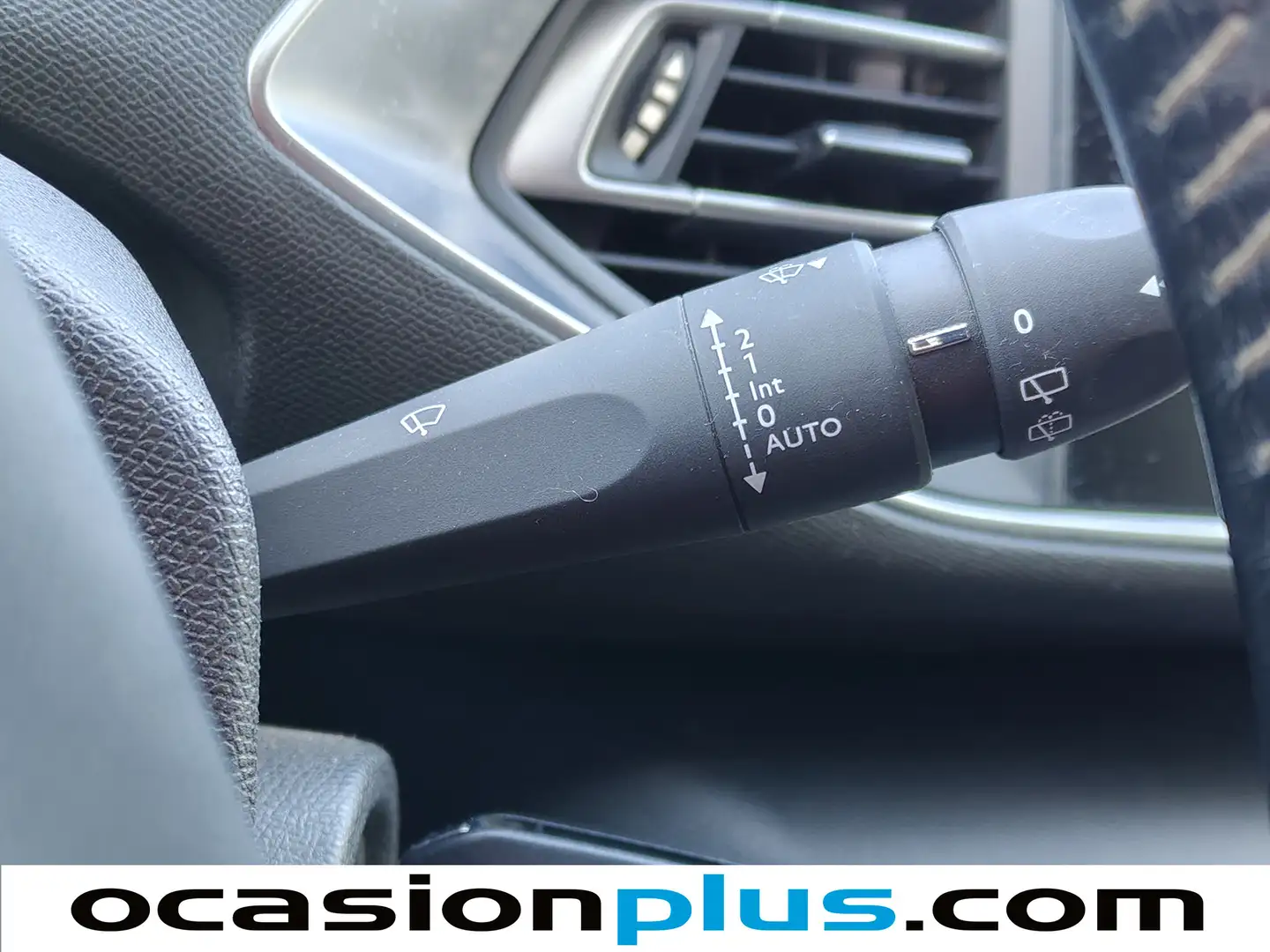 Foto Peugeot 308 Peugeot 308 BlueHDi 100 Allure (100 CV)