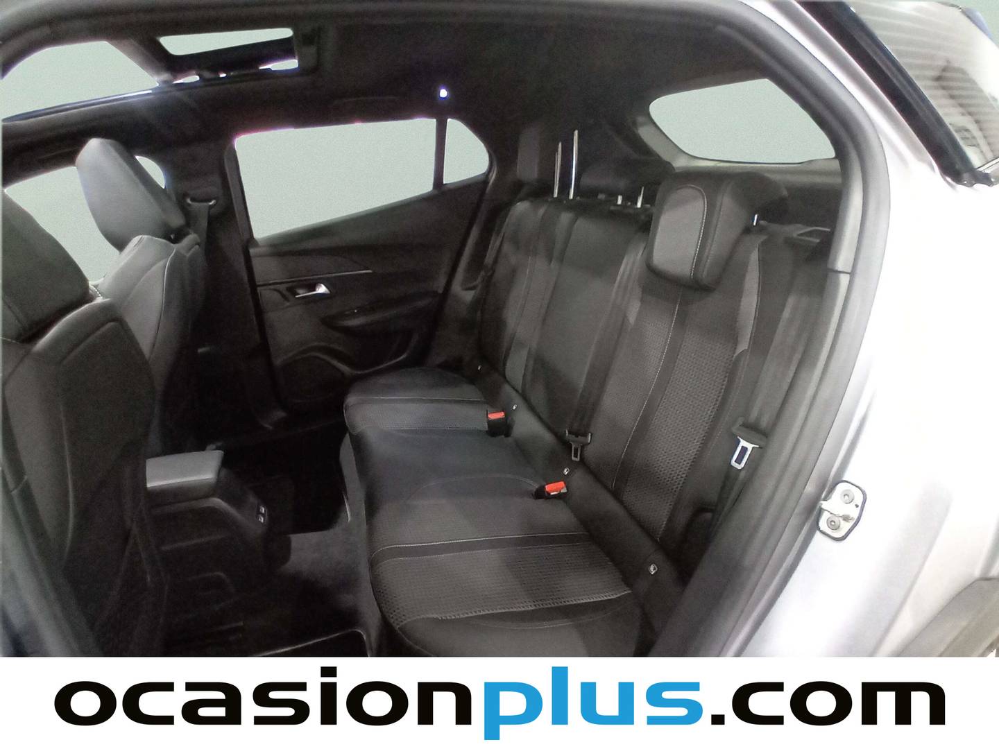 Foto asientos traseros Peugeot 2008 Peugeot 2008 PureTech 130 GT Line (130 CV)