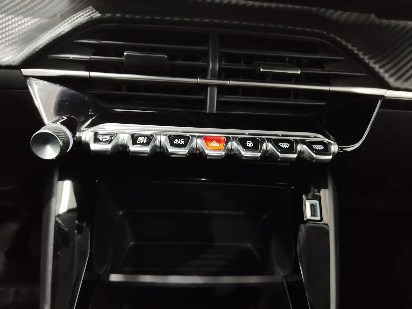 Foto Peugeot 208 Peugeot 208 PureTech 100 Active Pack (100 CV)