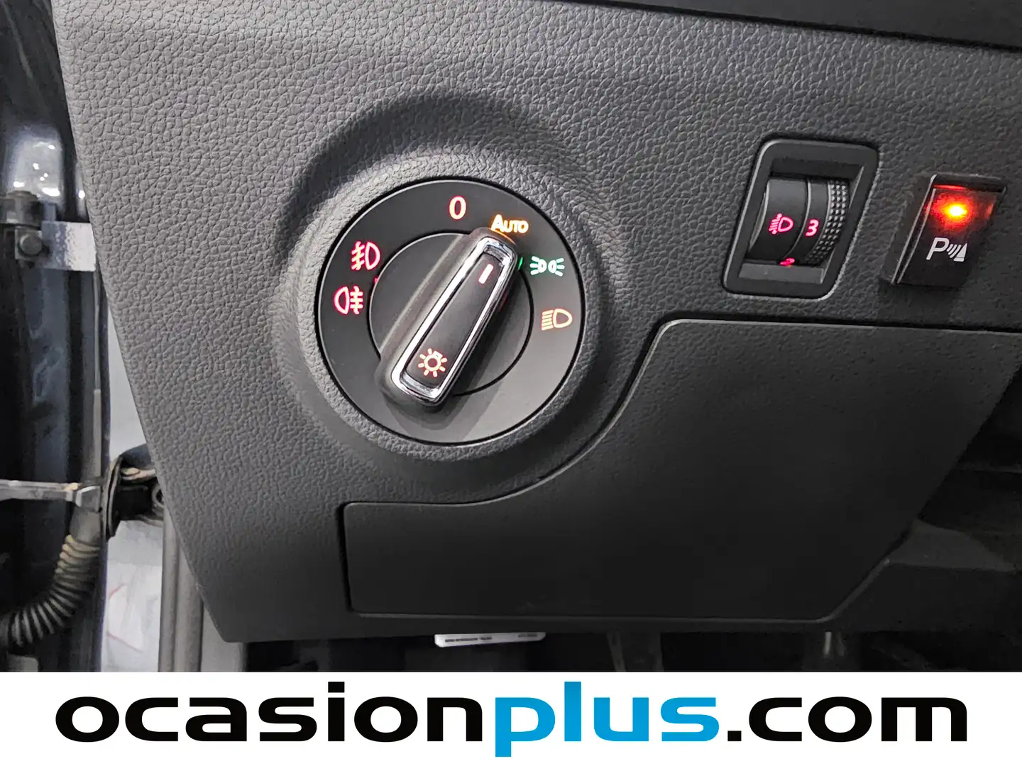 Foto Seat Ibiza SEAT Ibiza 1.0 MPI Style Plus (80 CV)