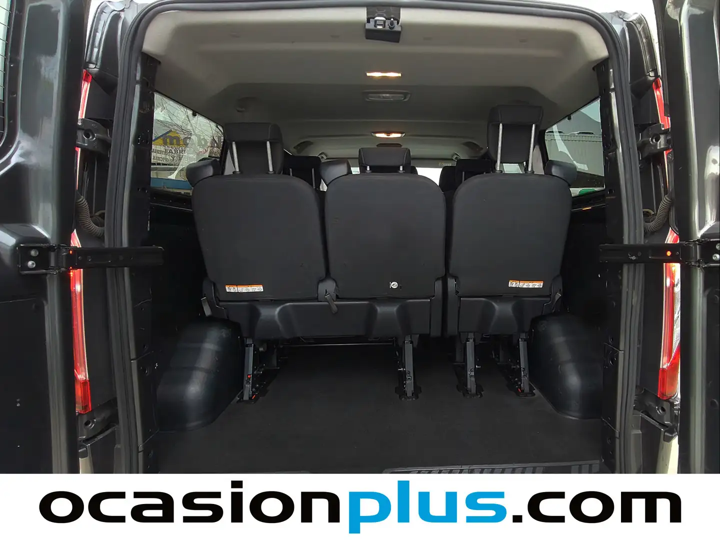 Foto Ford Transit Custom Ford Transit Custom Kombi 2.0 TDCI 320 L1 Trend (130 CV) 9 Plazas