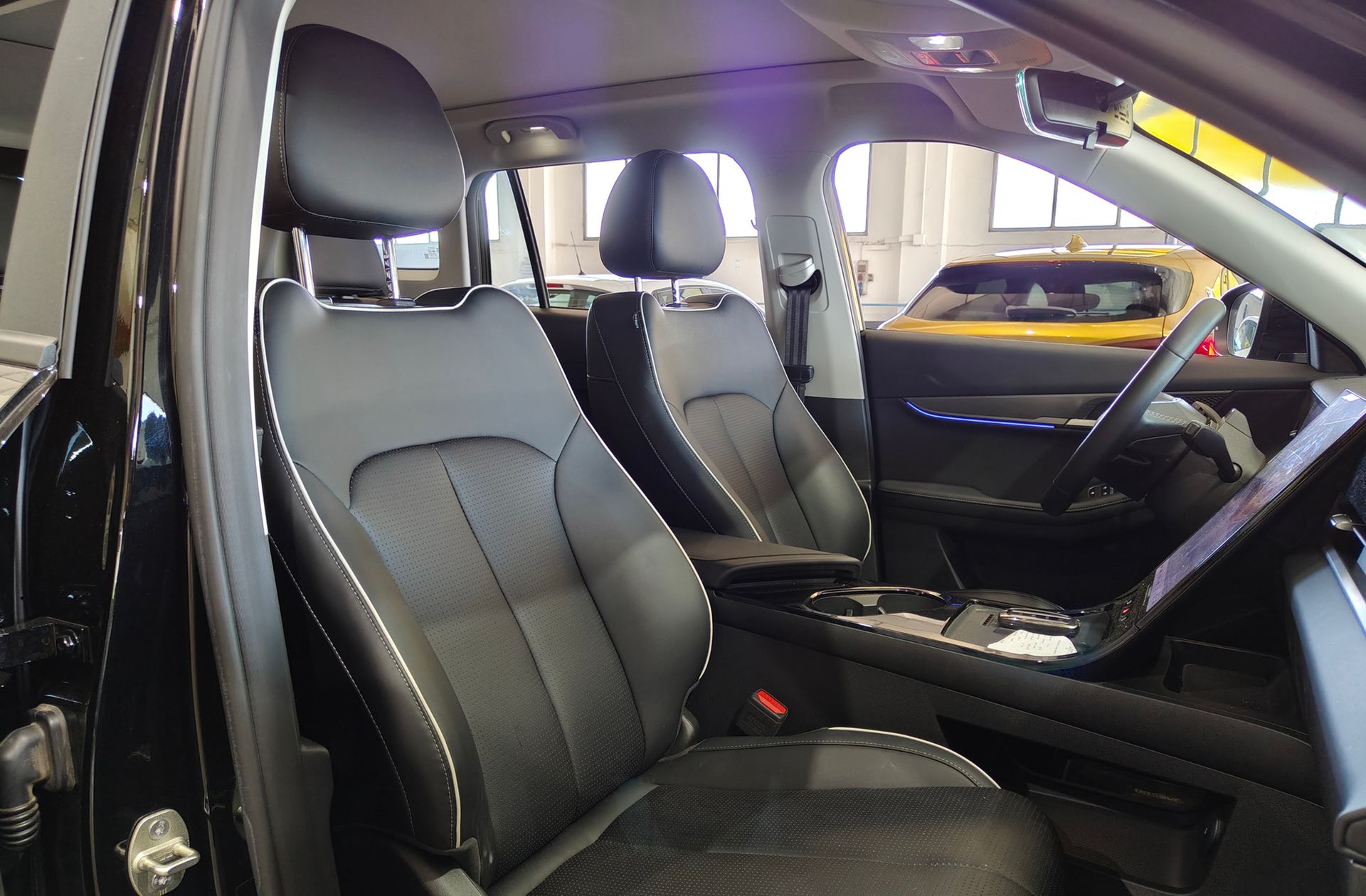 Jaecoo 5 1.6 T-GDi Pure FWD - foto 21
