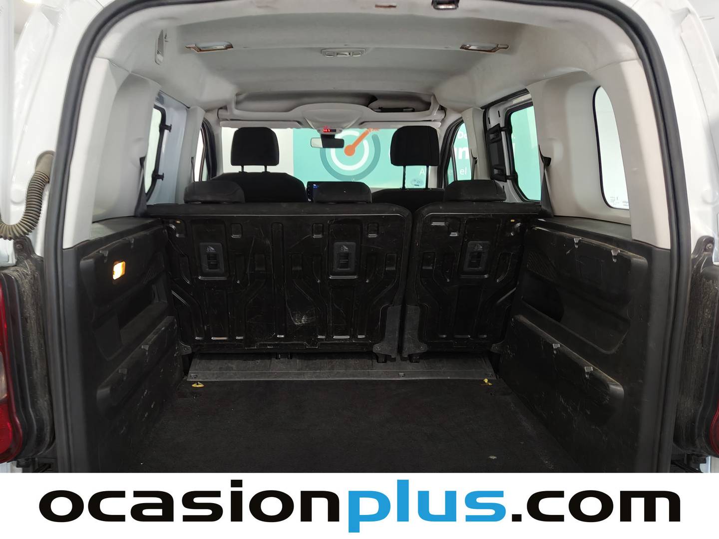 Foto Peugeot Rifter Peugeot Rifter Active Pack Business Standard BlueHDi (100 CV)