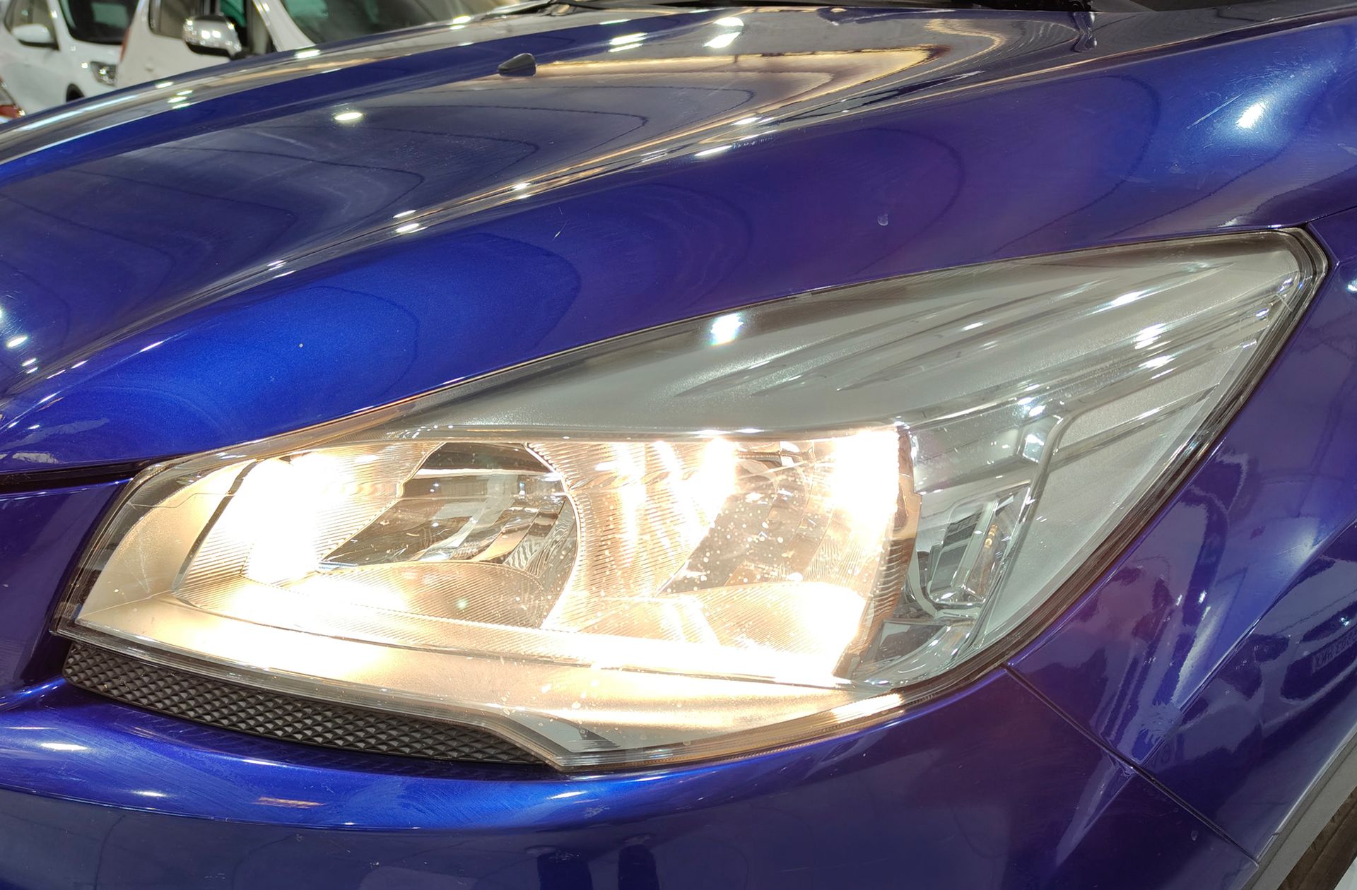 Ford Kuga 1.5 EcoBoost Trend 4x2 - foto 13