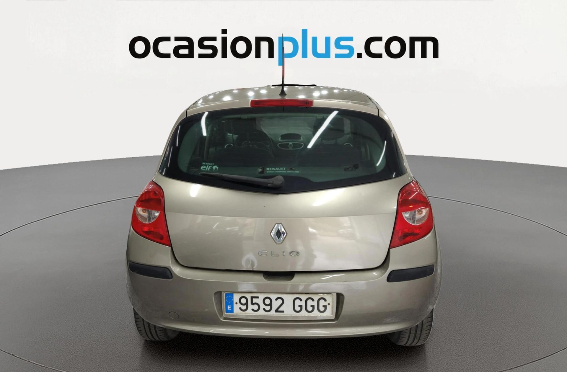 Renault Clio 1.5 dCi Emotion - foto 11