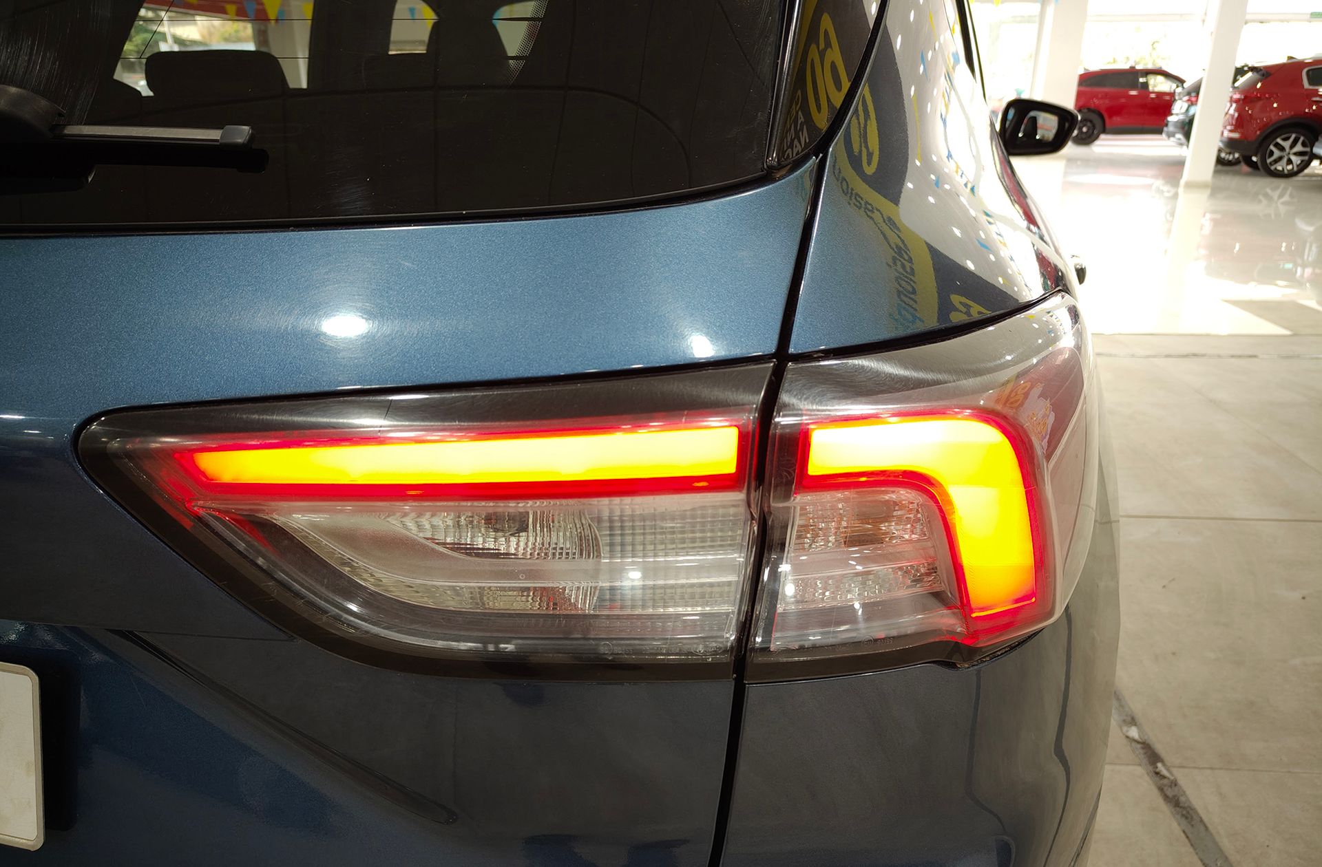 Ford Kuga 1.5T EcoBoost ST-Line X 4x2 - foto 19