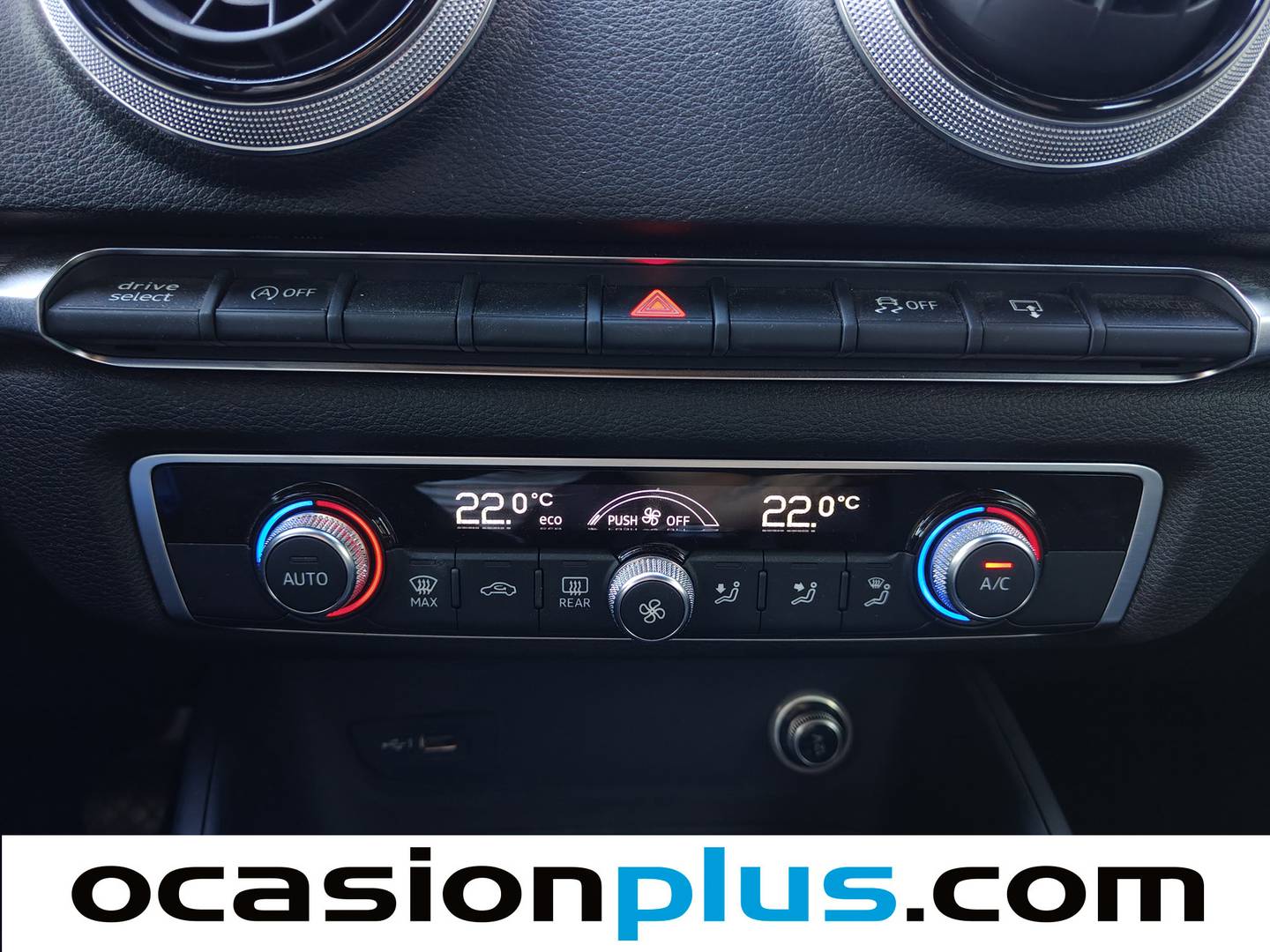 Foto Audi A3 Audi A3 Sportback sport edition 1.6 TDI (110 CV)