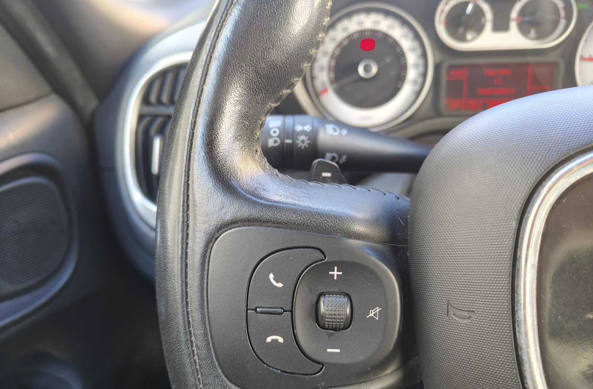 Fiat 500L 1.3 16v MultiJet II Lounge - foto 22