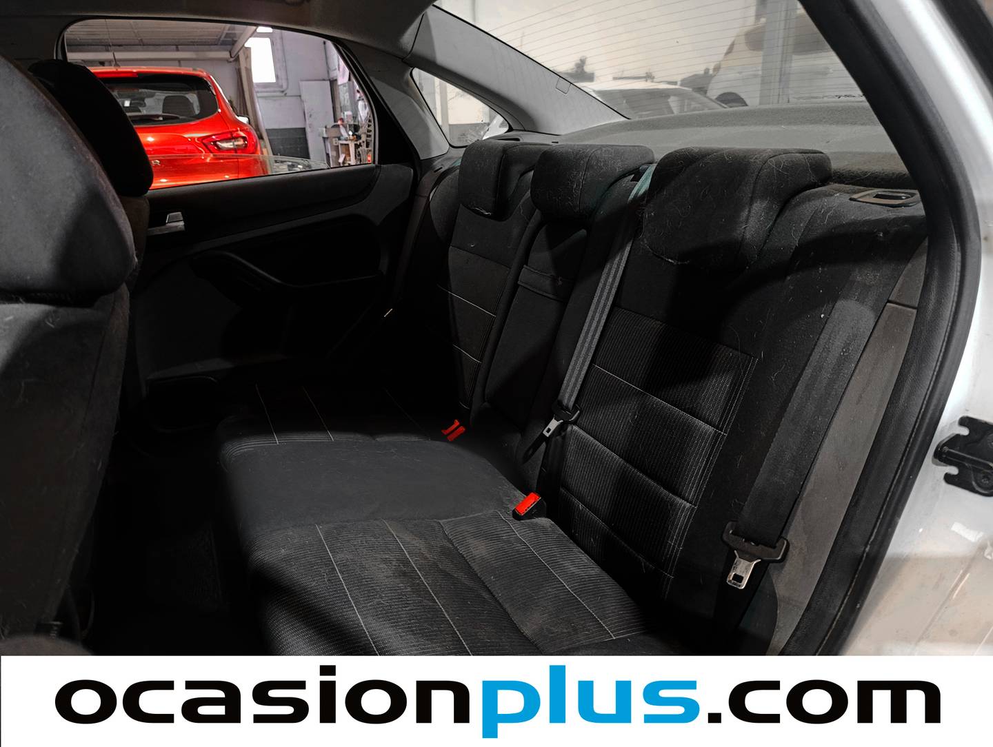 Foto asientos traseros Ford Focus Ford Focus 1.6 TDCI Sedan Trend (109 CV)