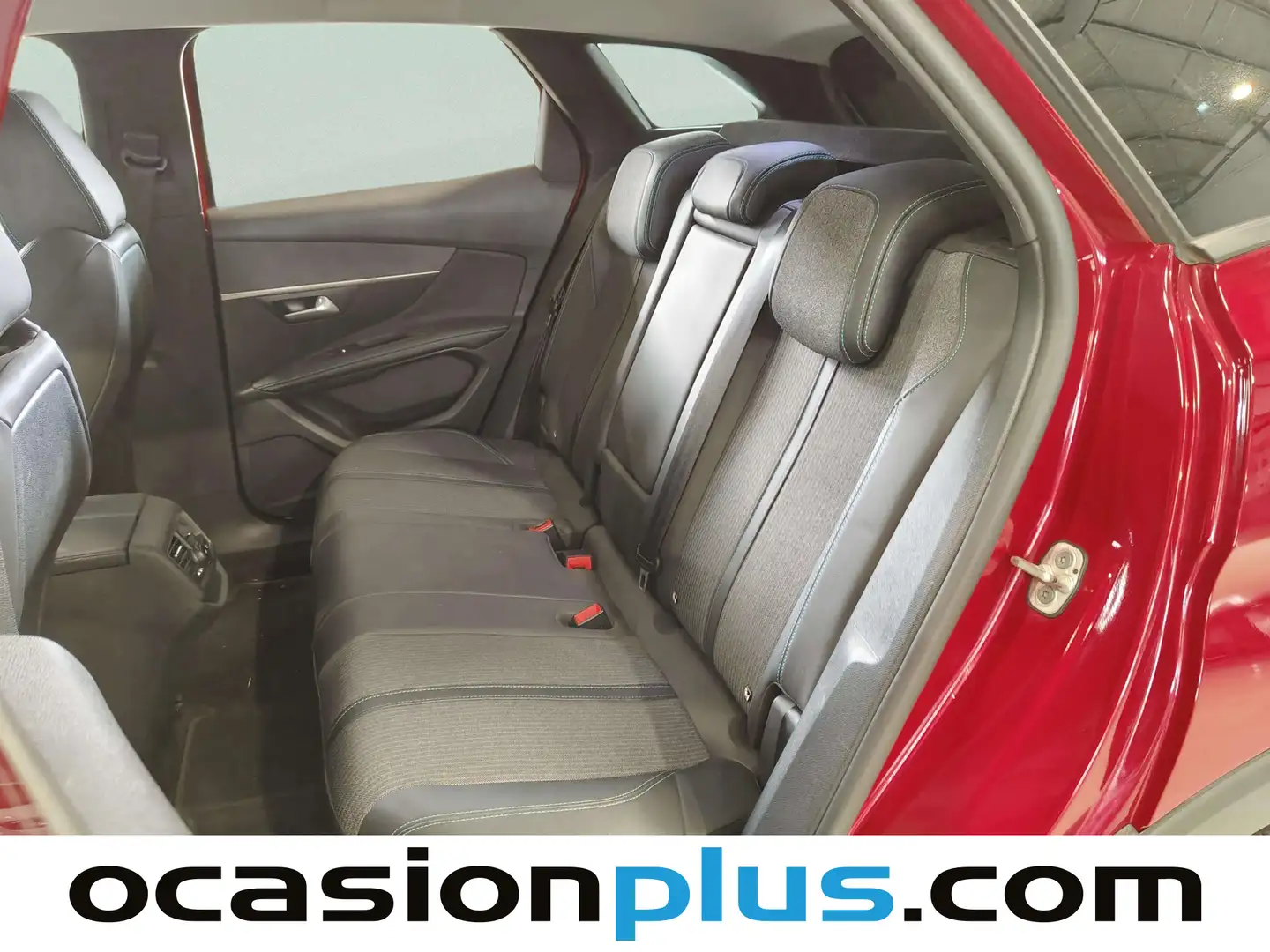 Foto Peugeot 3008 Peugeot 3008 PureTech 130 S&S Allure Pack EAT8 (130 CV)