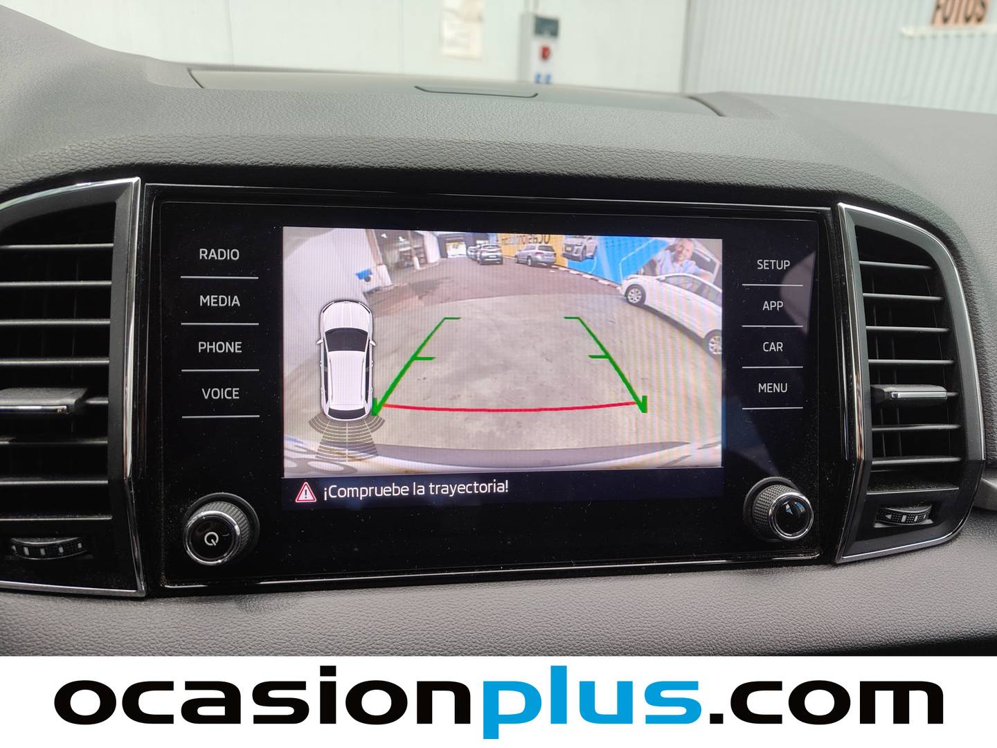 Foto Skoda Karoq Skoda Karoq 1.5 TSI ACT Ambition (150 CV)