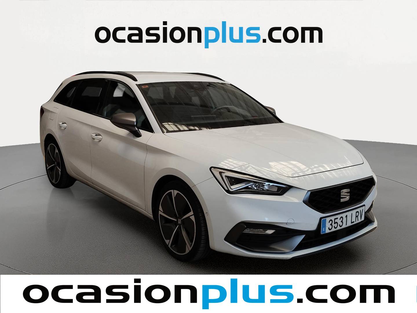 Foto delantera Seat León Seat León ST 1.5 TSI S&S FR Go L (150 CV) derecha