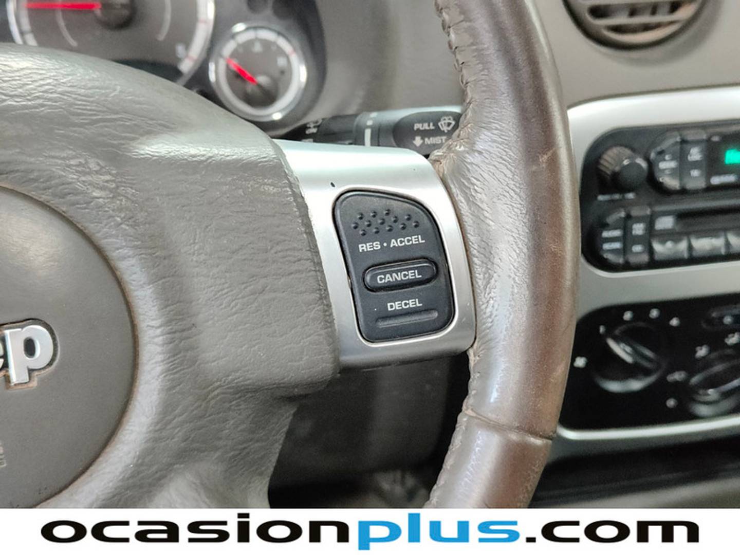 Foto Jeep Cherokee Jeep Cherokee 2.8 CRD Limited (163 CV)