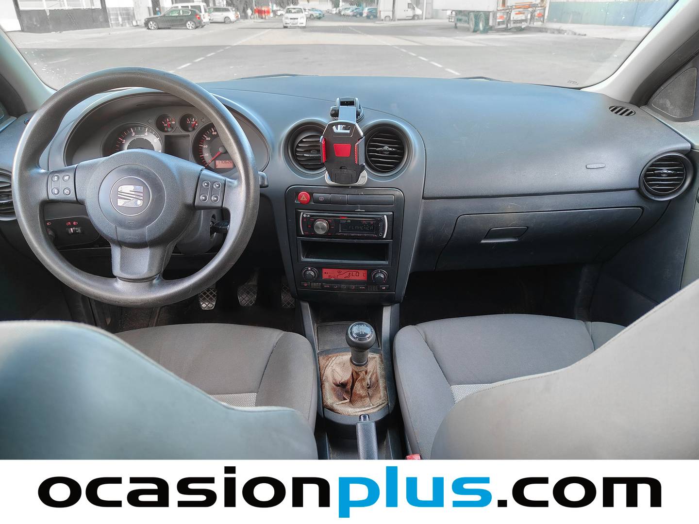 Extras y acabados del Seat Ibiza SEAT Ibiza 1.4 16v Reference (75 CV)