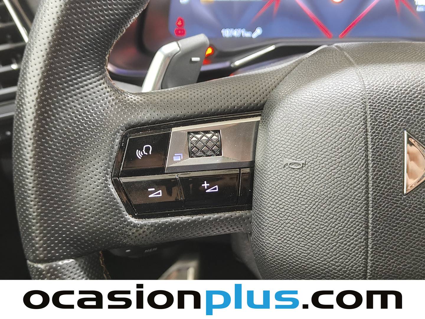 Foto DS DS 7 Crossback DS DS7 Crossback PureTech 180 Performance Line Auto (180 CV)