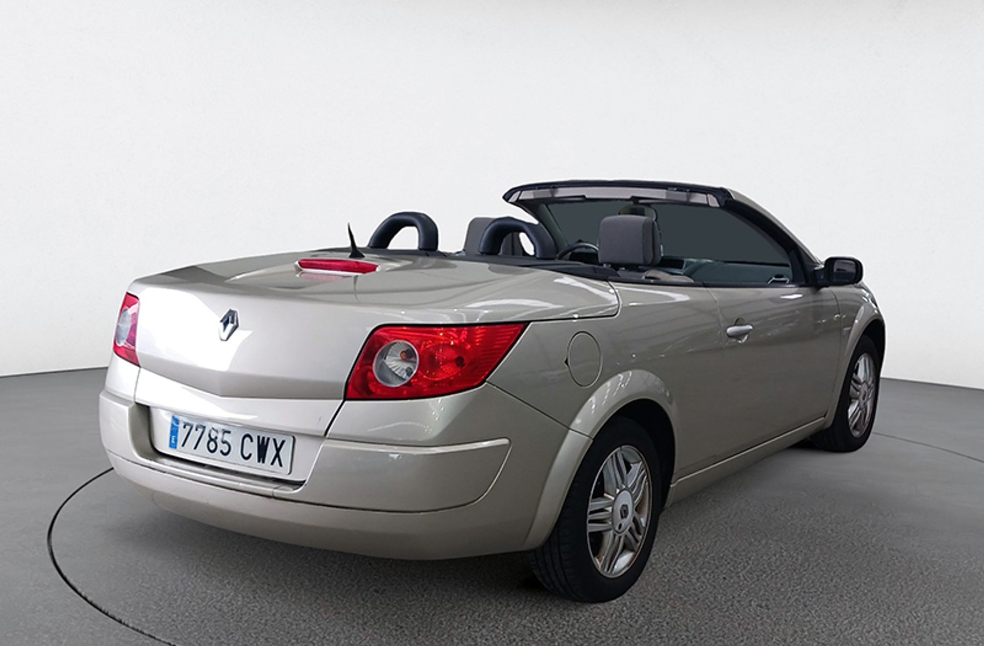 Renault Mégane Coupe Cabrio 2.0 Luxe Privilege - foto 4