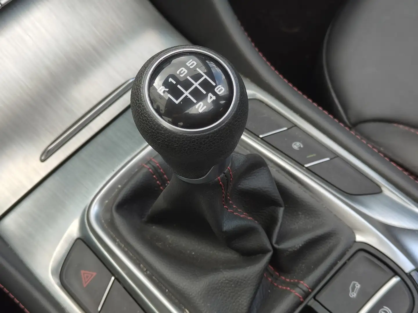 Foto MG HS MG HS 1.5 Turbo GDI Luxury (162 CV)