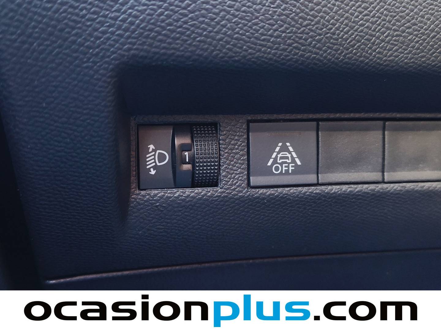 Foto Peugeot 2008 Peugeot 2008 PureTech 100 S&S Allure (100 CV)