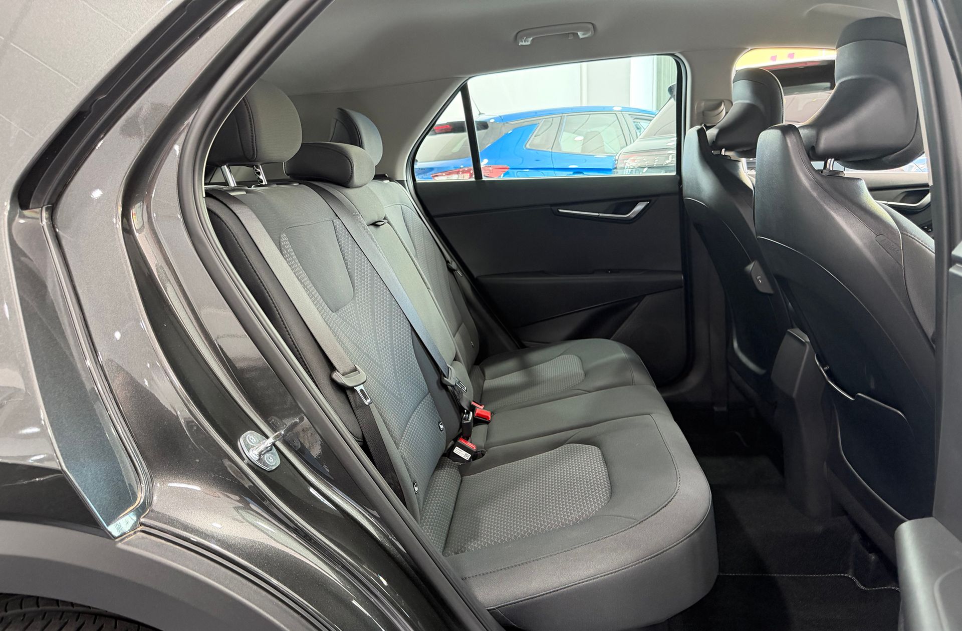 Kia Niro 1.6 GDi HEV Concept - foto 17