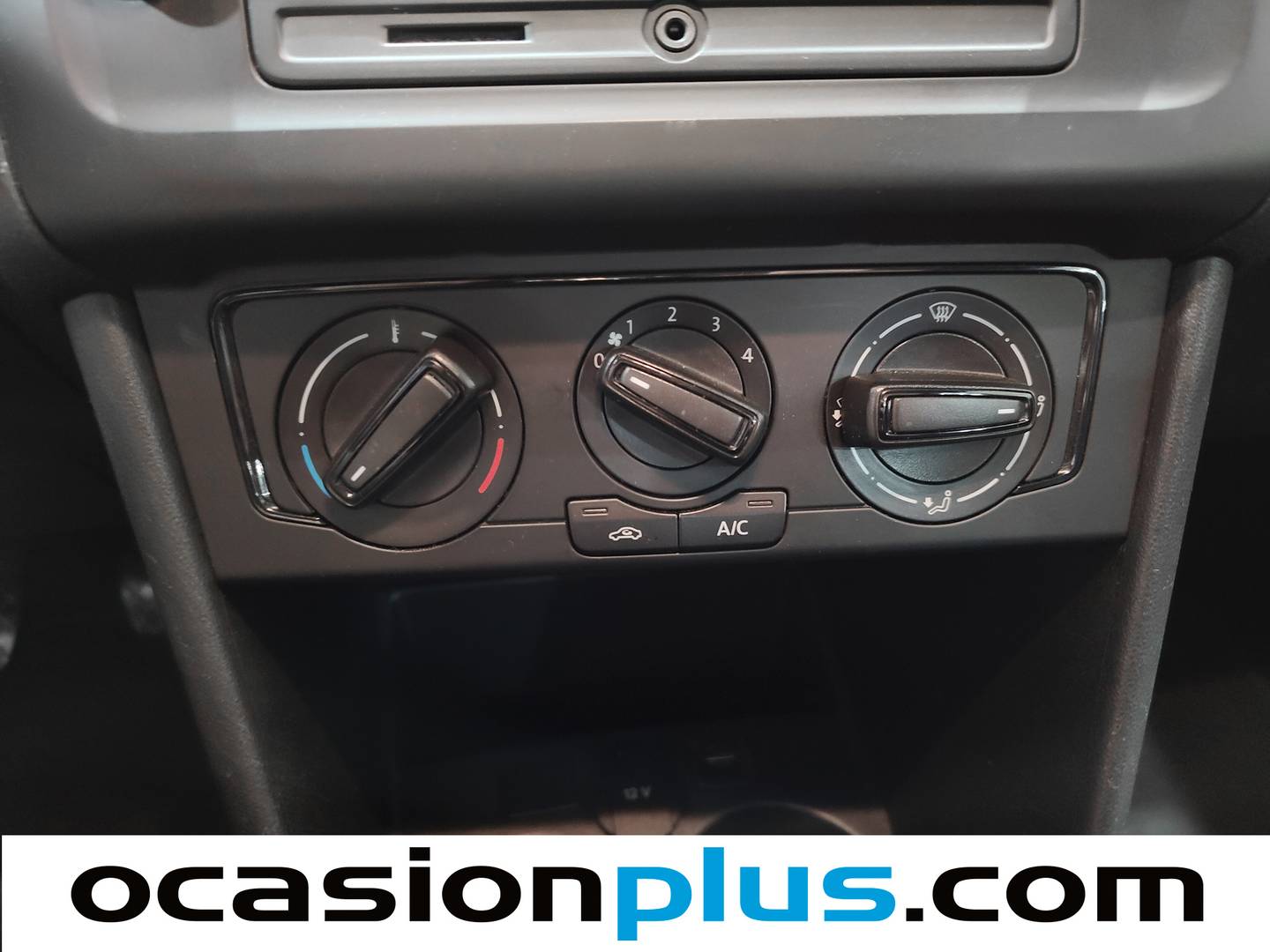 Extras y acabados del Volkswagen Polo Volkswagen Polo Edition 1.0 BMT (60 CV)