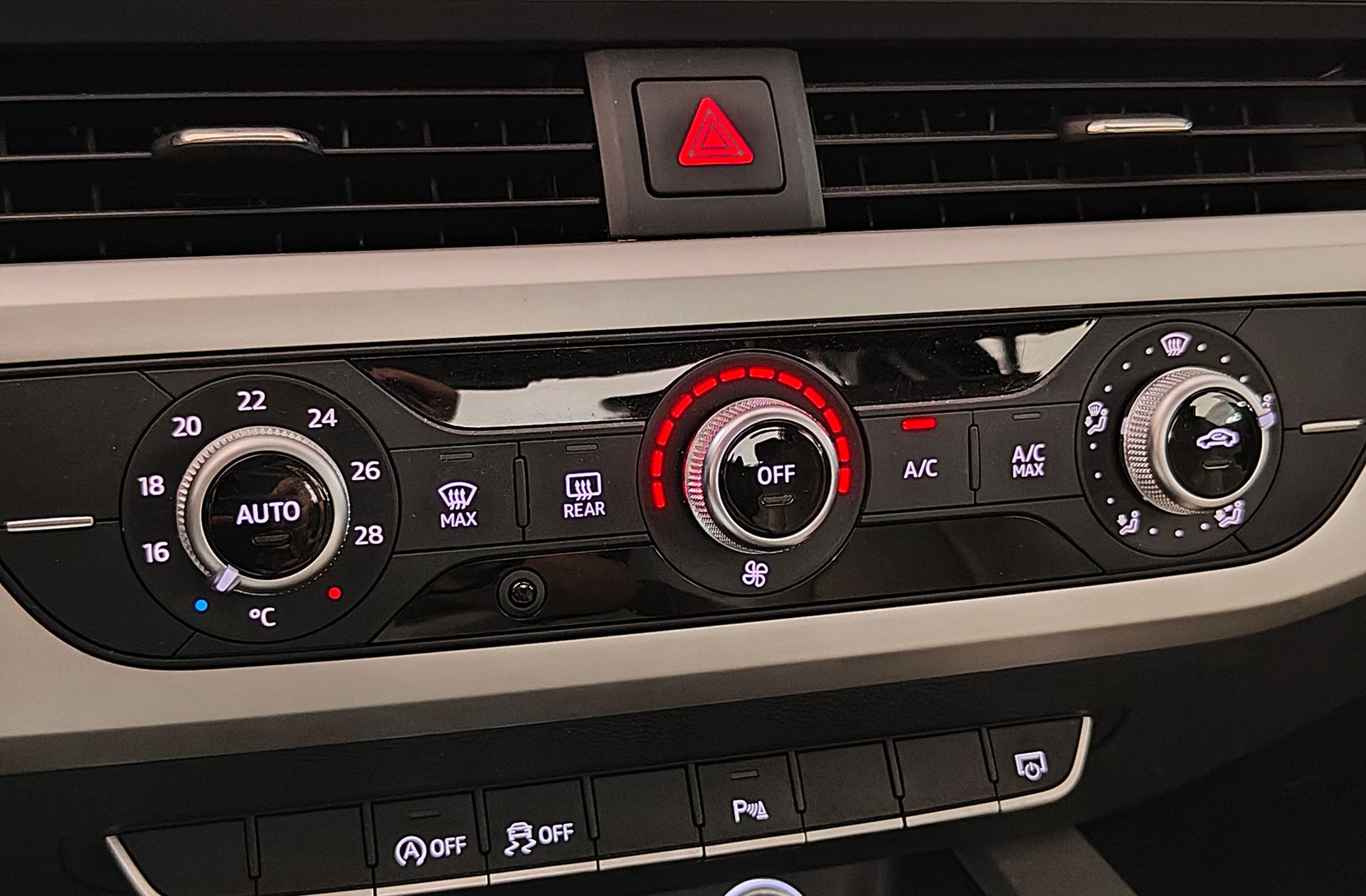 Audi A4 Advanced 35 TDI S tronic - foto 34