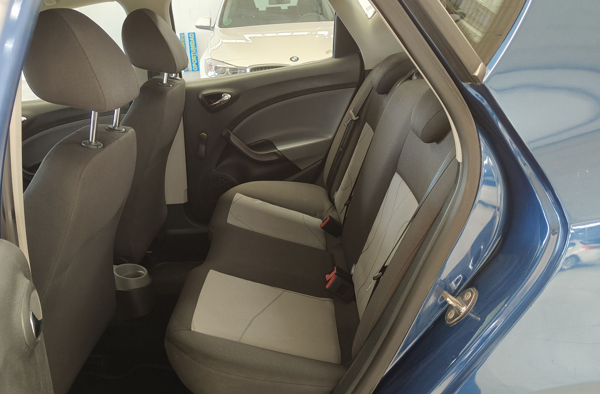 SEAT Ibiza 1.6 TDI Reference - foto 10