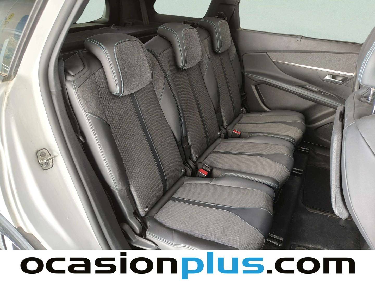 Peugeot 5008 Peugeot 5008 BlueHDI 130 S&S Allure Pack EAT8 7 Plazas (130 CV) de segunda mano