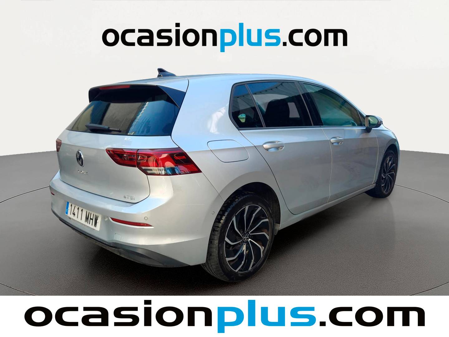 Foto trasera Volkswagen Golf Volkswagen Golf Life 1.5 eTSI (130 CV) DSG derecha