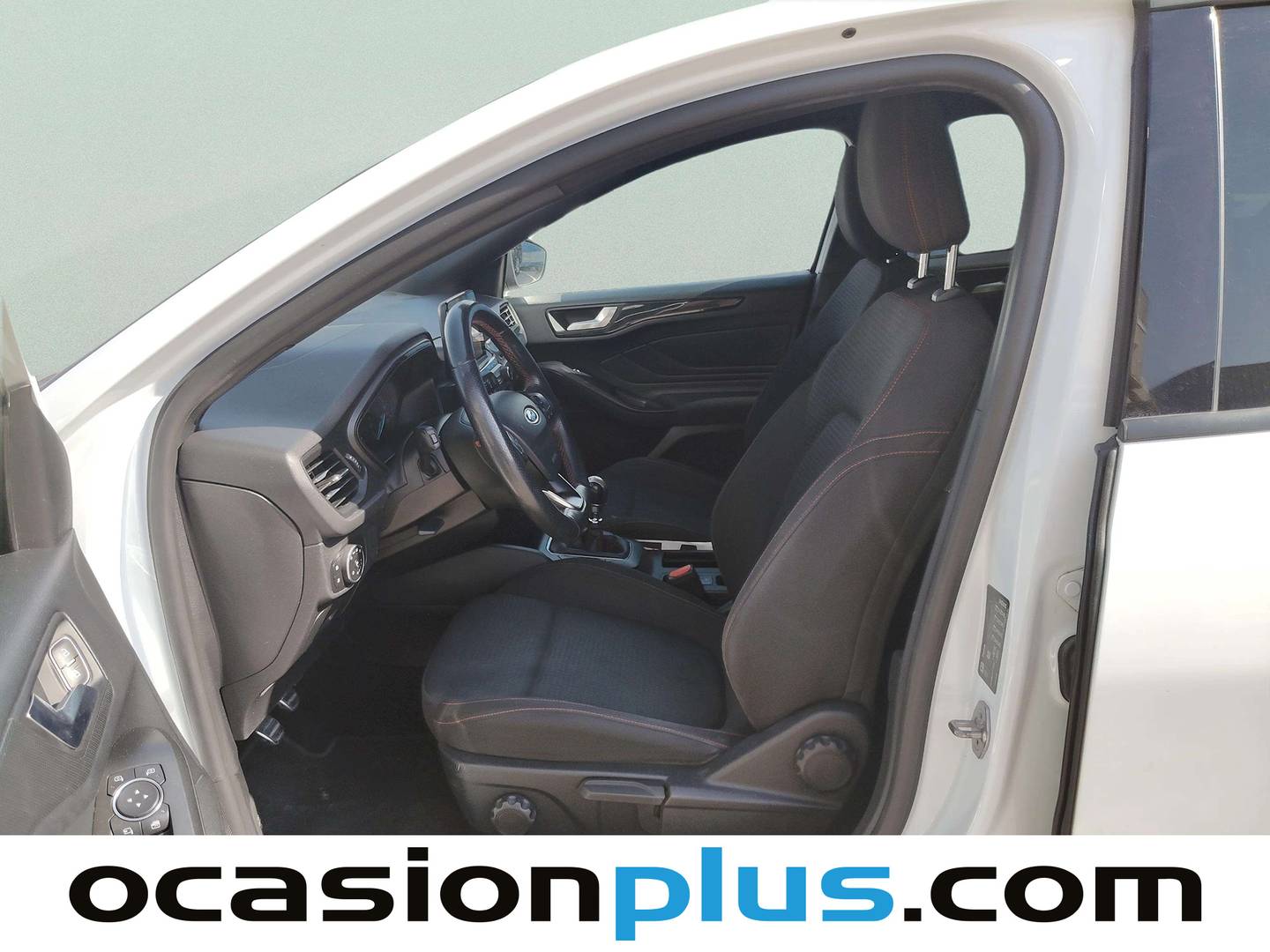 Foto asientos delanteros Ford Focus Ford Focus 1.5 TDCI ST-Line (120 CV)