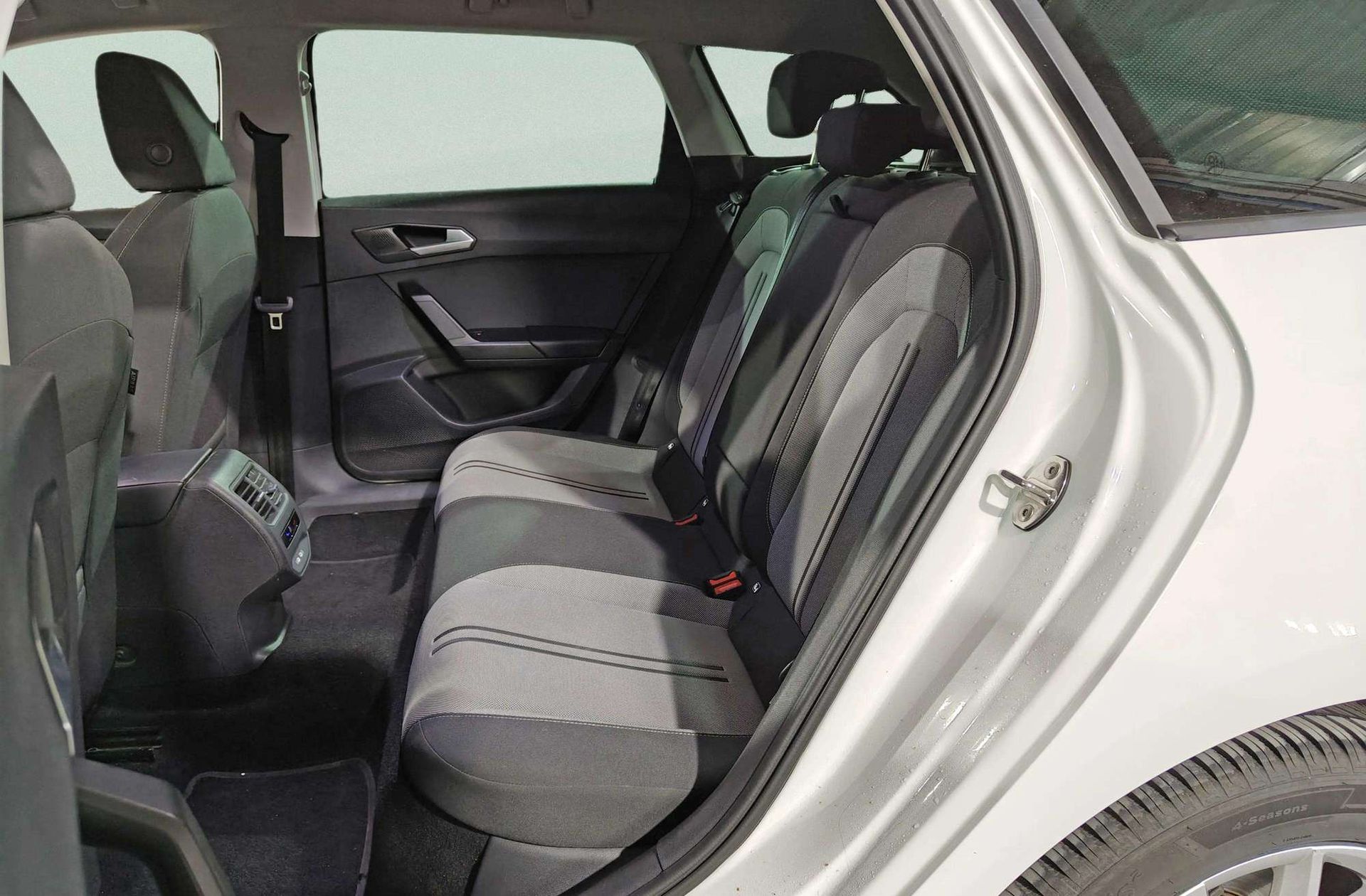 SEAT León ST 2.0 TDI Style Go DSG - foto 13