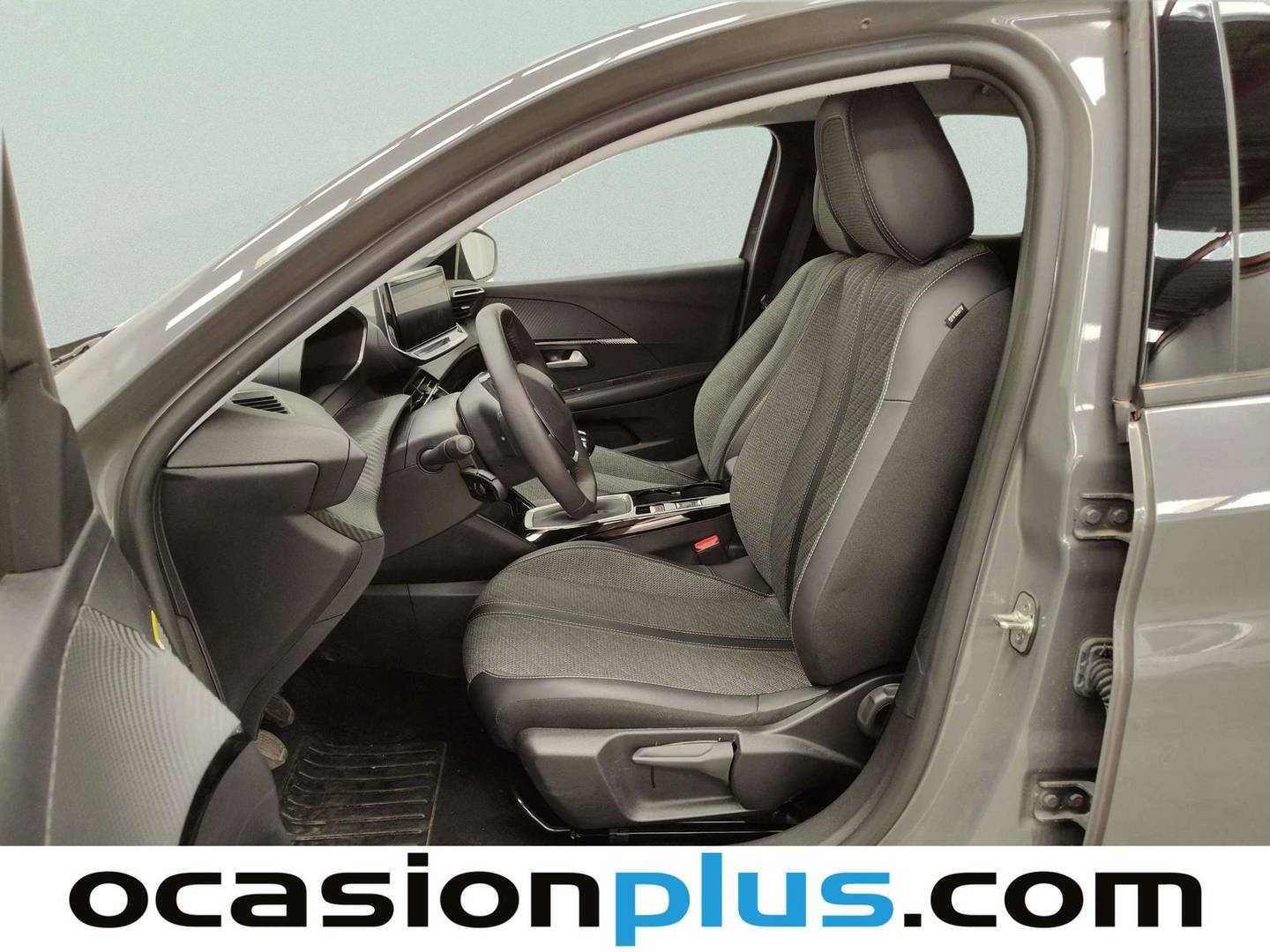 Foto asientos delanteros Peugeot 208 Peugeot 208 PureTech 100 Allure (100 CV)