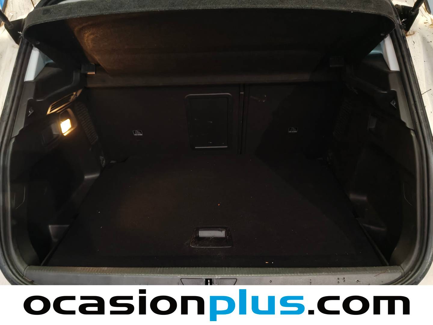 Fotos maletero Opel Grandland X Opel Grandland X 1.2 Turbo Selective (130 CV)