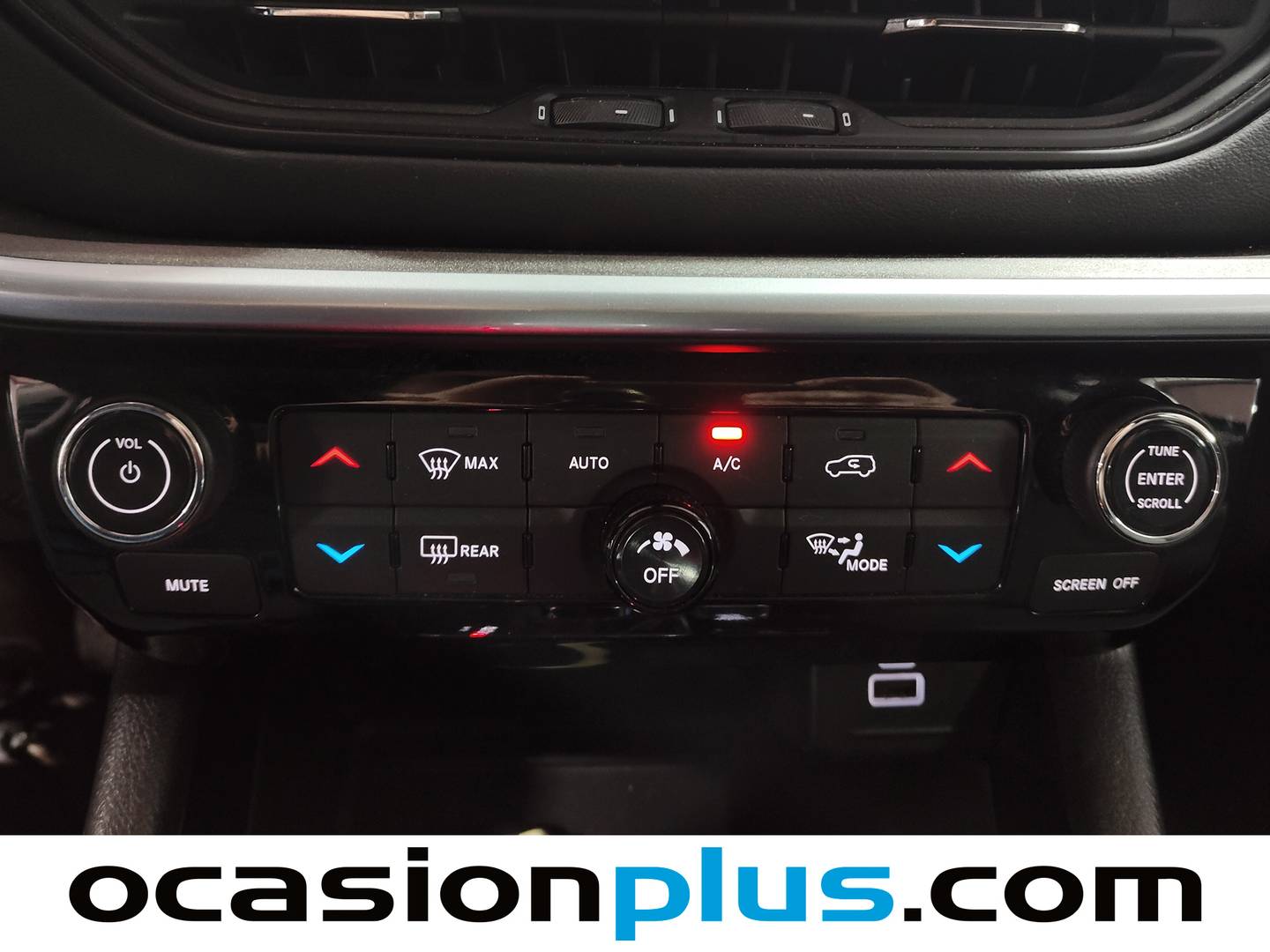 Foto Jeep Compass Jeep Compass 1.3 PHEV Limited AWD AT (190 CV)