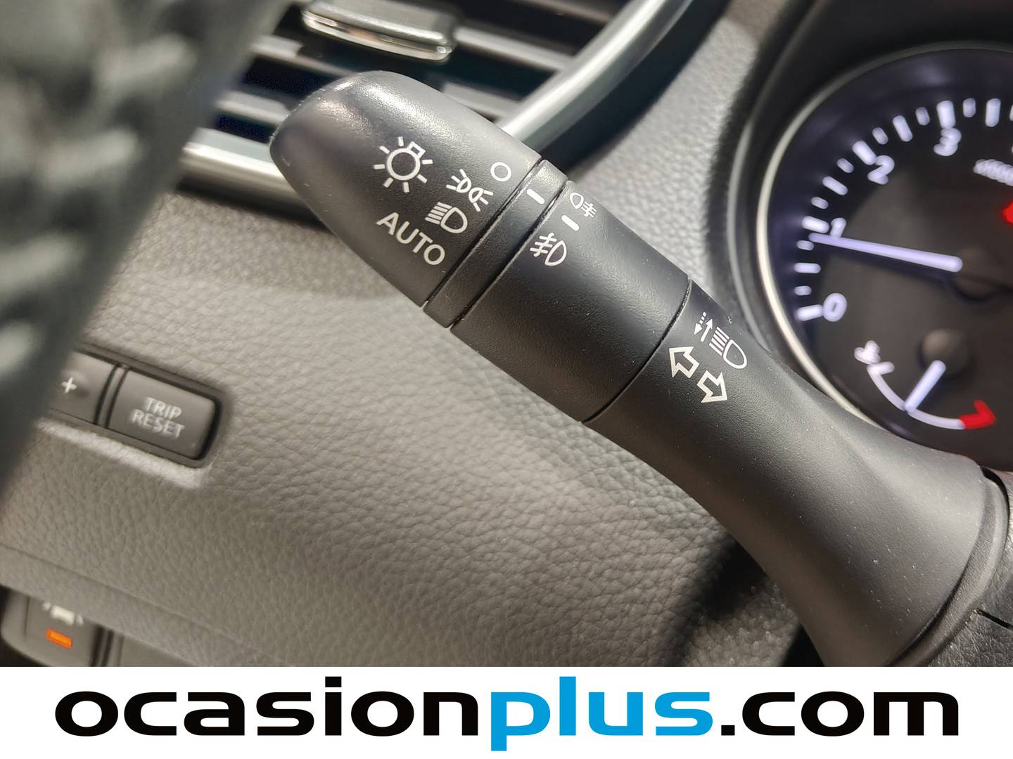 Acabados Nissan QASHQAI Nissan Qashqai DIG-T 115 N-Connecta (115 CV)
